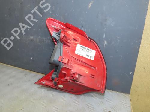 Used Right taillight PEUGEOT 3008 I MPV (0U_) 1.6 HDi (109 hp) 31242370