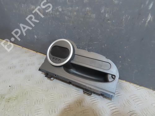 Used Instrument cluster RENAULT TWINGO II (CN0_) 1.2 16V (CN04, CN0B) (75 hp) 31747905