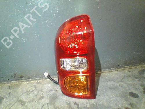 Used Left taillight TOYOTA RAV 4 II (_A2_) 2.0 D 4WD (CLA20_, CLA21_, CLA20R, CLA21R) (116 hp) 11050165