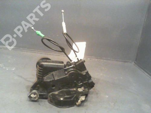 Used Front right lock TOYOTA YARIS (_P9_) 1.4 D-4D (NLP90_, NLP90R) (90 hp) 11212799