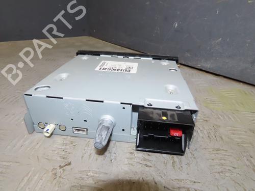 Used Radio Radio CITROËN C3 Picasso (SH_) 1.4 VTi 95 (SH8FSC, SH8FP0, SH8FP6) (95 hp) 33948300 33948300