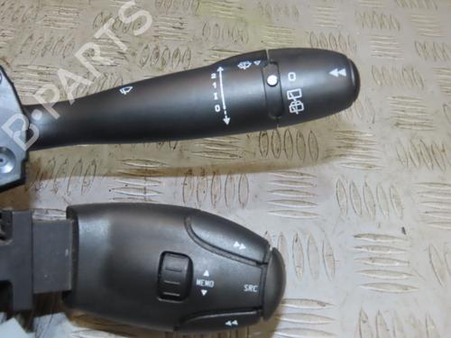Used Steering column stalk PEUGEOT 308 I (4A_, 4C_) 1.6 HDi (90 hp) 24519535
