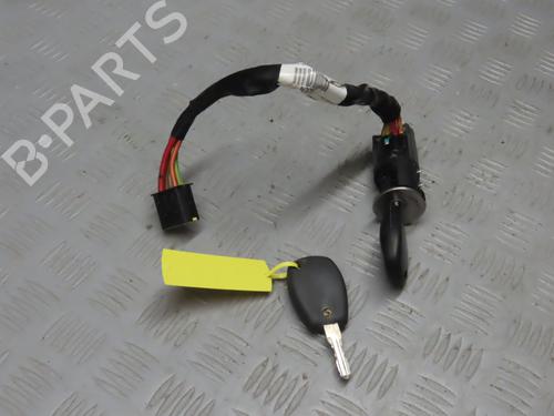 Used Ignition barrel DACIA SANDERO 1.5 dCi (88 hp) 21498518