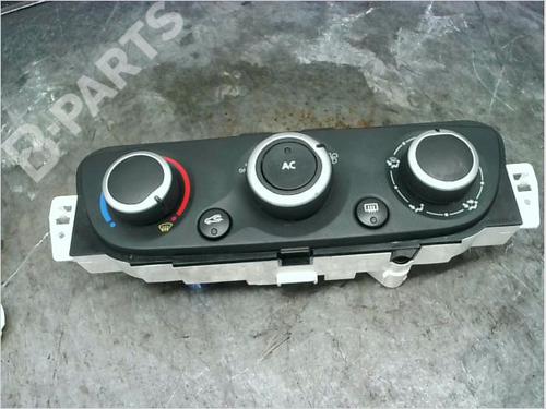 climate-control-renault-megane-iii-hatchback-bz01_-b3_-15-dci-2008-11177679 main image