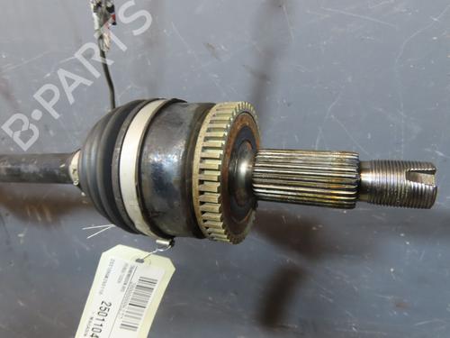 Used Left front driveshaft HYUNDAI TUCSON (TL, TLE) 1.7 CRDi (116 hp) 31029981