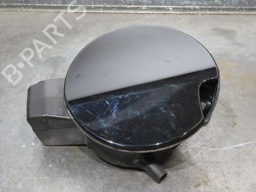 fuel-flap-peugeot-5008-0u_-0e_-16-hdi-1517h6-2009-2010-2011-2012-2013-2014-2015-2016-2017-15903110 main image