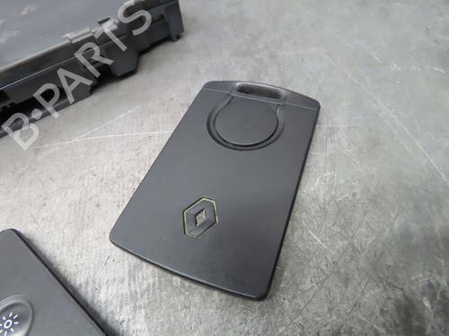 Card reader RENAULT CLIO IV (BH_) 1.5 dCi 75 | BP17452668E4 