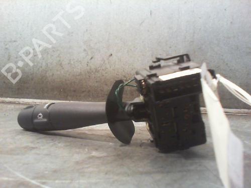 Used Steering column stalk RENAULT TWINGO II (CN0_) [2007-2026]  23113899
