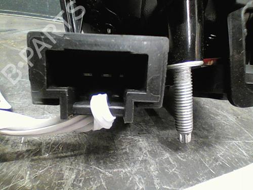 left-tailgate-light-citroen-c5-iii-rd_-20-hdi-140-rdrhf8-rdrhfa-rdrha8-rdrhaj-6350lt-2008-2009-2010-2011-2012-2013-2014-2015-2016-2017-10768481 main image