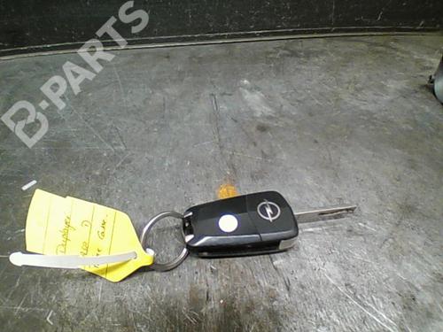 Used Ignition barrel OPEL CORSA D (S07) 1.3 CDTI (L08, L68) (75 hp) 10760105