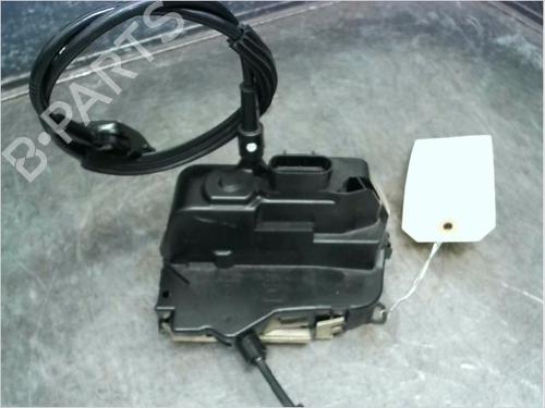 Rear left lock NISSAN PRIMERA Hatchback (P12) 2.0 82501AV60A