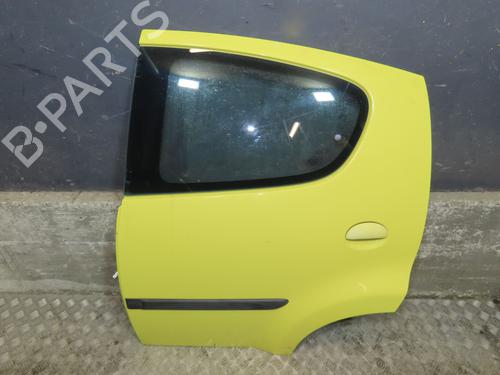 Porta anteriore destra Porta anteriore destra PEUGEOT 107 (PM_, PN_) 1.0 (68 hp) 32486024 32486024