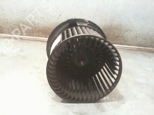 Heater blower motor PEUGEOT 208 I (CA_, CC_) 1.2 VTI 82 | BP23112432M62