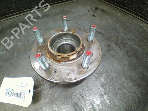 Fusee links achter HYUNDAI SANTA FÉ I (SM) 2.0 CRDi (113 hp) 14871831