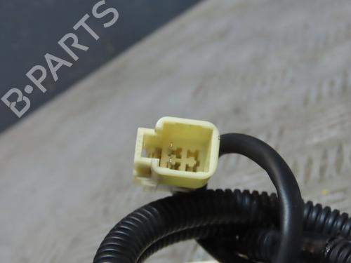 Used Seat buckle TOYOTA YARIS (_P9_) 1.4 D-4D (NLP90_, NLP90R) (90 hp) 26511713