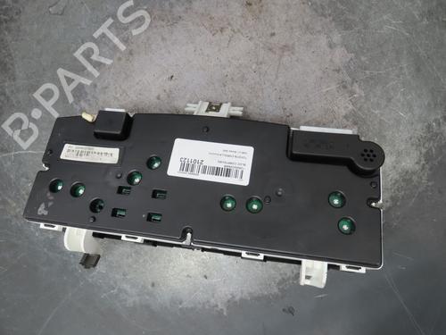 Used Instrument cluster Instrument cluster TOYOTA COROLLA (_E12_) 1.6 VVT-i (ZZE121_, ZZE121R) (110 hp) 17469171 17469171