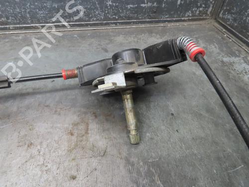 Alzavetro anteriore sinistro VW TRANSPORTER T4 Bus (70B, 70C, 7DB, 7DK, 70J, 70K, 7DC, 7DJ) 2.4 D | BP17730473C22 