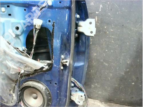 Left front door SUZUKI SWIFT III (MZ, EZ) 1.3 DDiS (RS413D) | BP11633485C2 