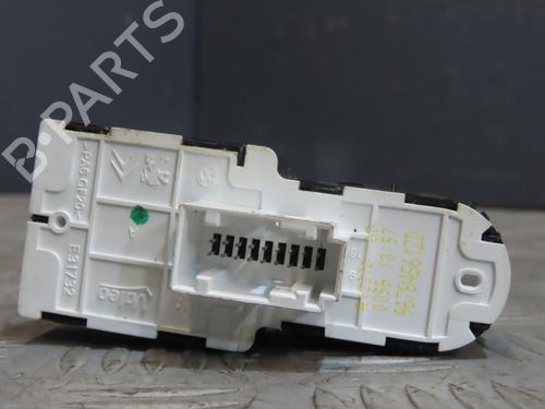 Used Left front window switch PEUGEOT EXPERT Van (V_) 2.0 BlueHDi 120 (122 hp) 27289524