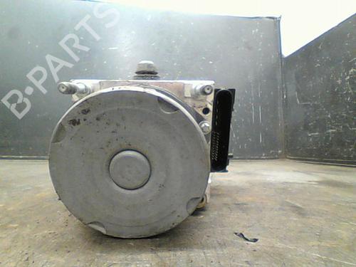 Used ABS pump ABS pump RENAULT CLIO II (BB_, CB_) 1.2 16V (BB05, BB0W, BB11, BB27, BB2T, BB2U, BB2V, CB05,... (75 hp) 10760831 10760831