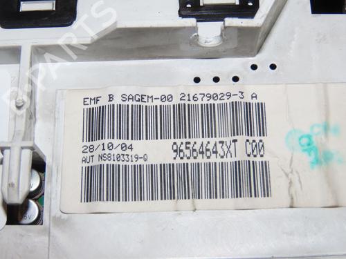 Used Display monitor PEUGEOT 206 Hatchback (2A/C) 1.6 HDi 110 (109 hp) 25480002