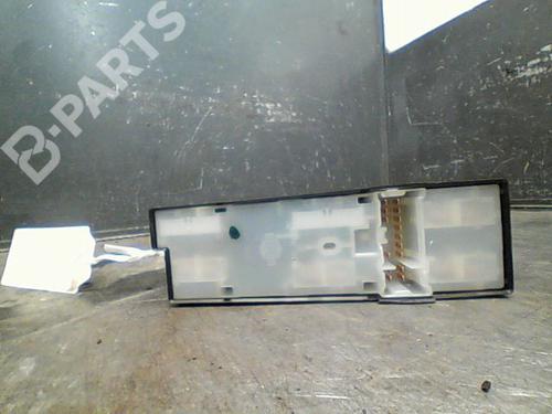Left front window switch NISSAN ALMERA TINO (V10) 2.2 dCi | BP11738978I27
