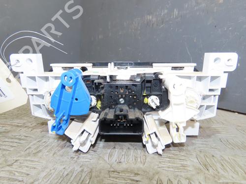 Used Climate control DACIA SANDERO II 1.5 dCi (90 hp) 31030042