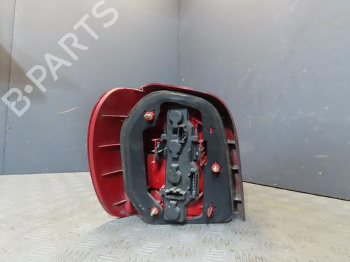 Right taillight VW POLO (6N2) 1.4 TDI | BP27471038C35