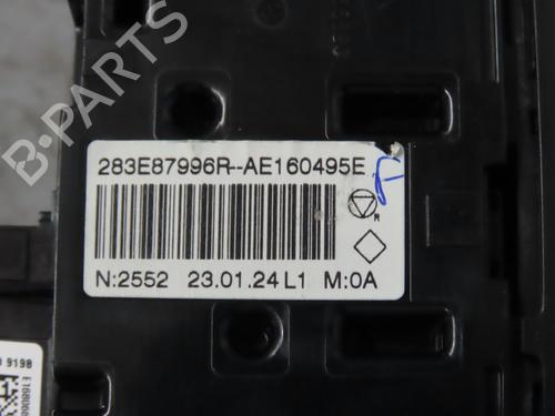 Used Warning switch RENAULT ARKANA I (LCM_, LDN_) 1.6 E-TECH 145 (LDMU) (143 hp) 19141509