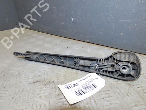 Used Rear windshield wiper arm PEUGEOT PARTNER Tepee 1.6 HDi 90 (92 hp) 30740750