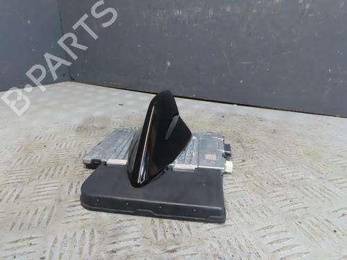 Used Antenna/Base PEUGEOT 208 II (UB_, UP_, UW_, UJ_) 1.2 PureTech 100 (101 hp) 29469651