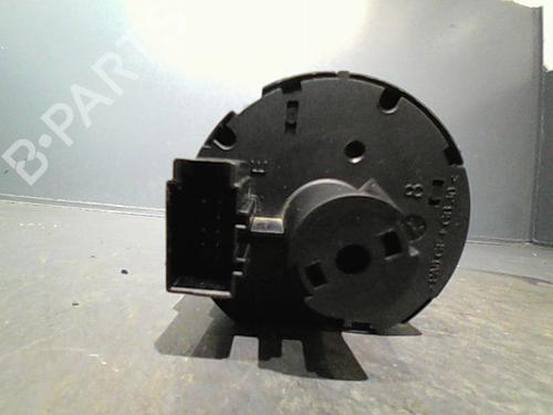 Commande de phare VW TIGUAN (AD1, AX1) 2.0 TDI (150 hp) 10762389