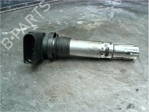 Used Ignition coil VW GOLF IV (1J1) 1.4 16V (75 hp) 14870700