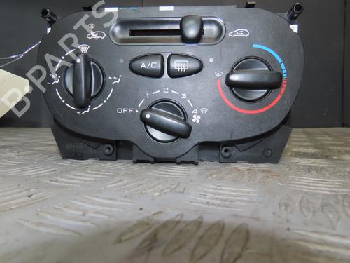 Used Climate control PEUGEOT 206+ (2L_, 2M_) 1.4 HDi eco 70 (68 hp) 23646889