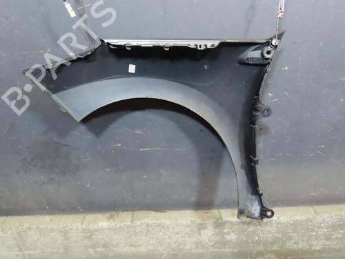 Used Right front fenders Right front fenders 38676389 38676389