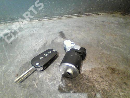 Used Ignition barrel PEUGEOT 208 I (CA_, CC_) 1.2 VTI 82 (82 hp) 11210585