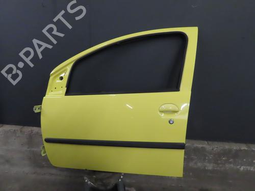 Left front door PEUGEOT 107 (PM_, PN_) 1.0 (68 hp) 18066405