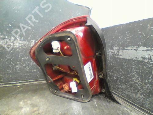 Used Right taillight KIA CERATO I Hatchback (LD) 2.0 CRDi (112 hp) 10768681