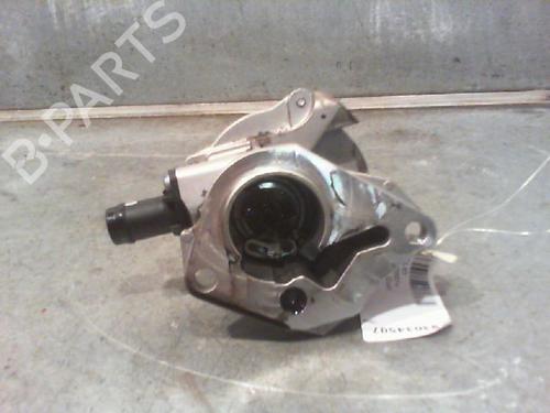 Used Vacuum pump RENAULT CLIO III (BR0/1, CR0/1) 1.5 dCi (C/BR0G, C/BR1G) (68 hp) 32691118