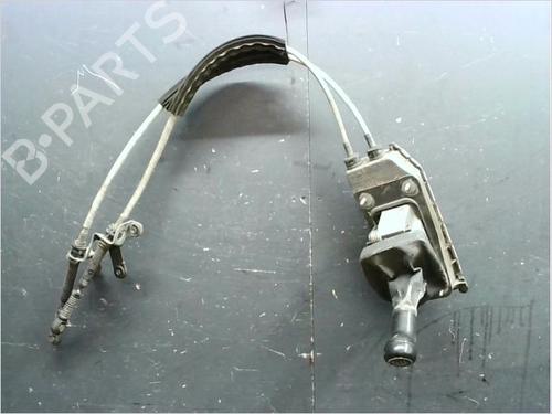 Used Gear lever VW POLO (9N_, 9A_) 1.9 SDI (64 hp) 14978616