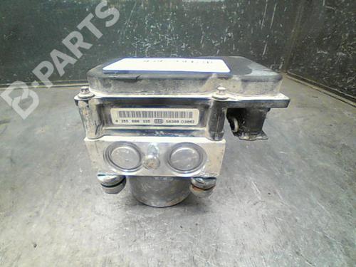 Used ABS pump RENAULT CLIO II (BB_, CB_) 1.2 (BB0A, BB0F, BB10, BB1K, BB28, BB2D, BB2H, CB0A,... (58 hp) 10760873