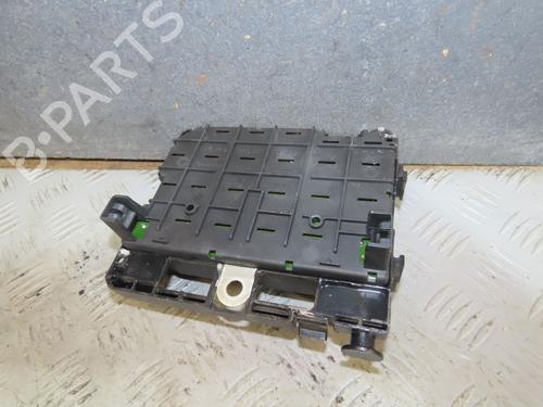 Used Fuse box Fuse box PEUGEOT 206+ (2L_, 2M_) 1.4 HDi eco 70 (68 hp) 40437732 40437732