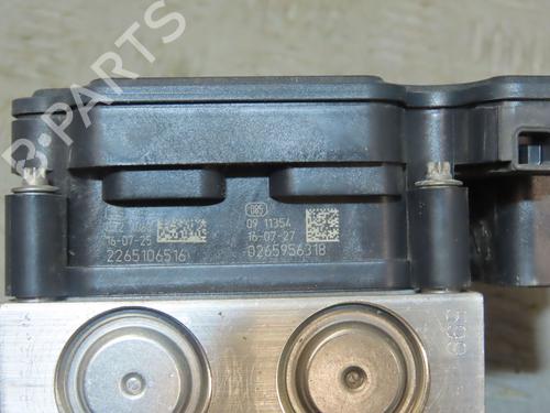 Used ABS pump DACIA SANDERO II TCe 90 (B8M1, B8MA, B8AC) (90 hp) 31747896