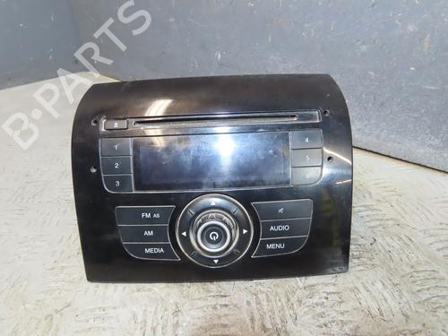 Used Radio Radio 36873741 36873741