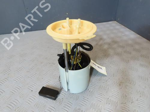 Used Fuel pump VW GOLF V (1K1) [2003-2010]  23111529