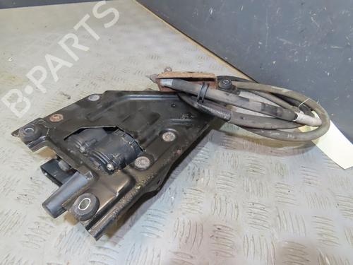 Used Electric handbrake OPEL INSIGNIA A Sports Tourer (G09) 2.0 CDTI (35) (160 hp) 32485966