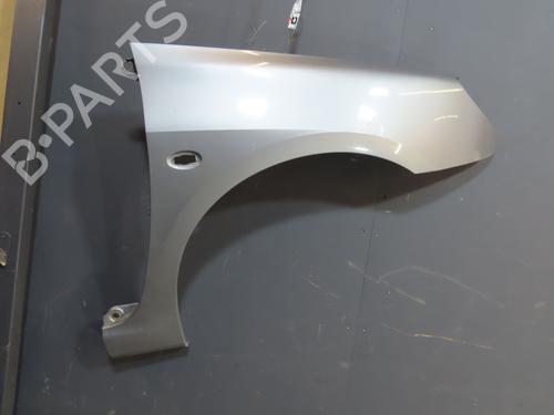 Used Right front fenders PEUGEOT 307 (3A/C) 2.0 HDi 90 (90 hp) 19123402