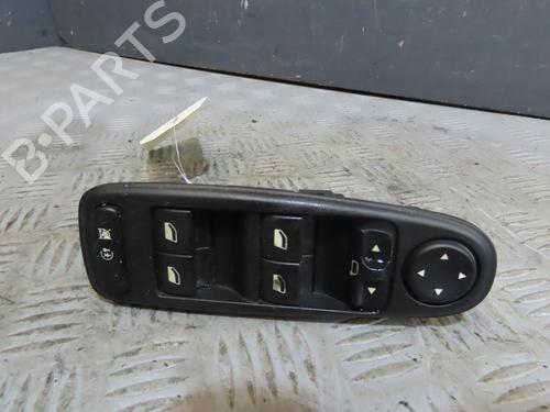 Pulsantiera anteriore sinistra CITROËN C4 Picasso I MPV (UD_) 1.6 HDi | BP29379857I27 