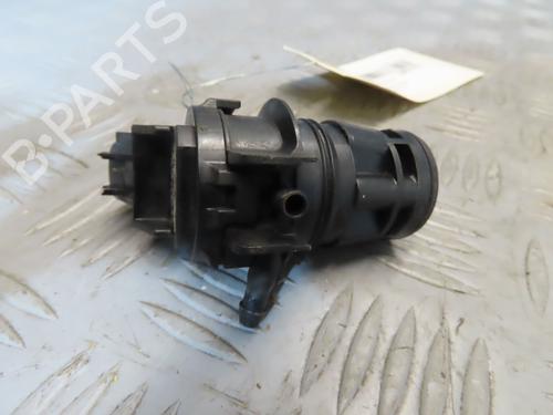Used Washer pump TOYOTA HILUX VII Pickup (_N1_, _N2_, _N3_) 3.0 D-4D 4WD (KUN26) (171 hp) 23207148