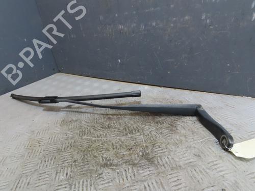 Used Front windshield wiper arm RENAULT MEGANE CC (EZ0/1_) 1.9 dCi (EZ0J, EZ1S) (131 hp) 29901905